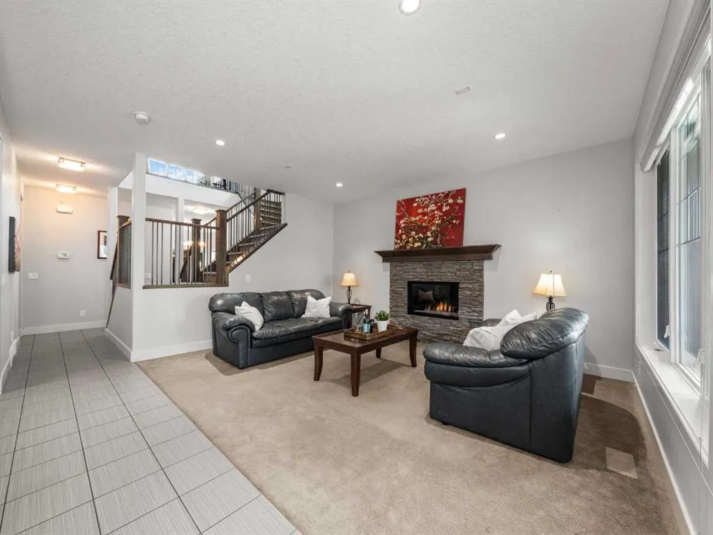 95 Mahogany Manor SE