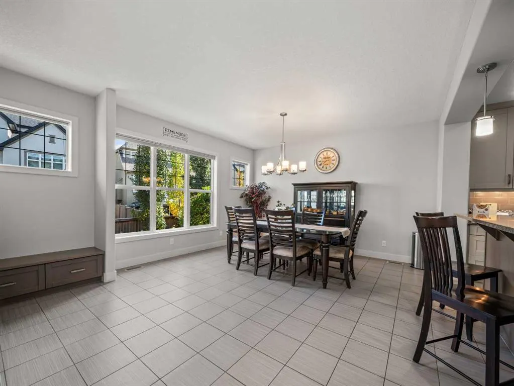 95 Mahogany Manor SE