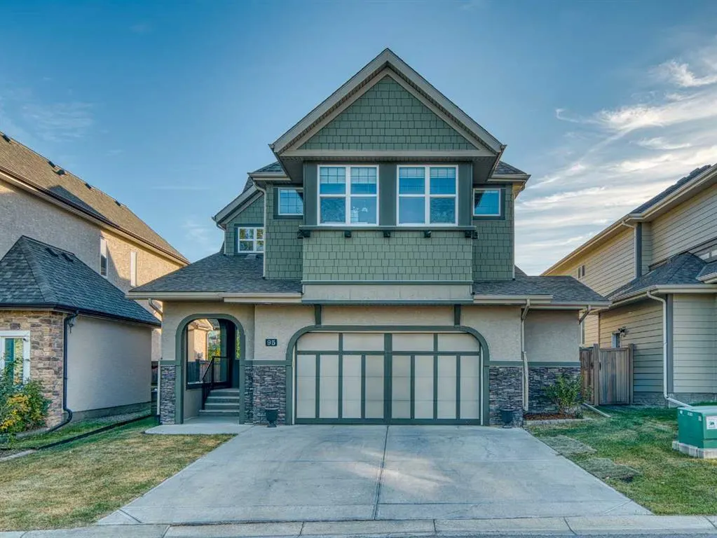 95 Mahogany Manor SE