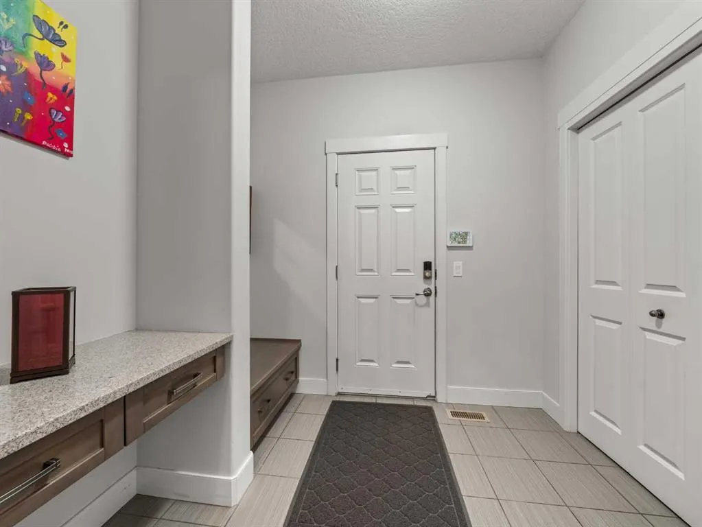 95 Mahogany Manor SE