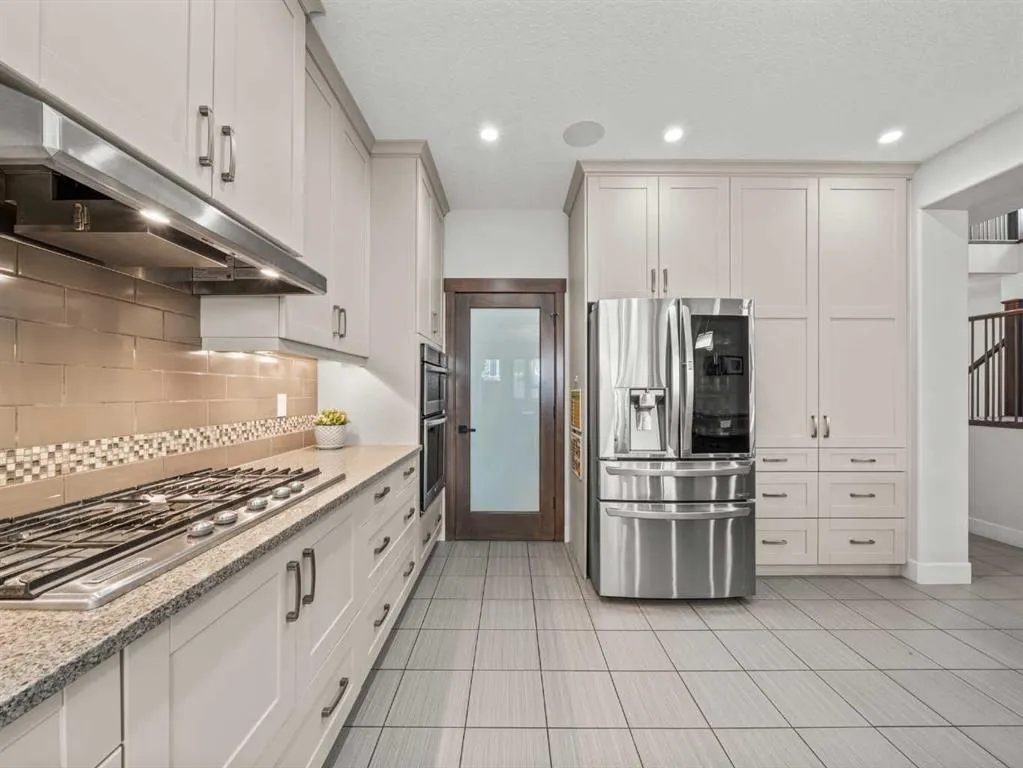 95 Mahogany Manor SE