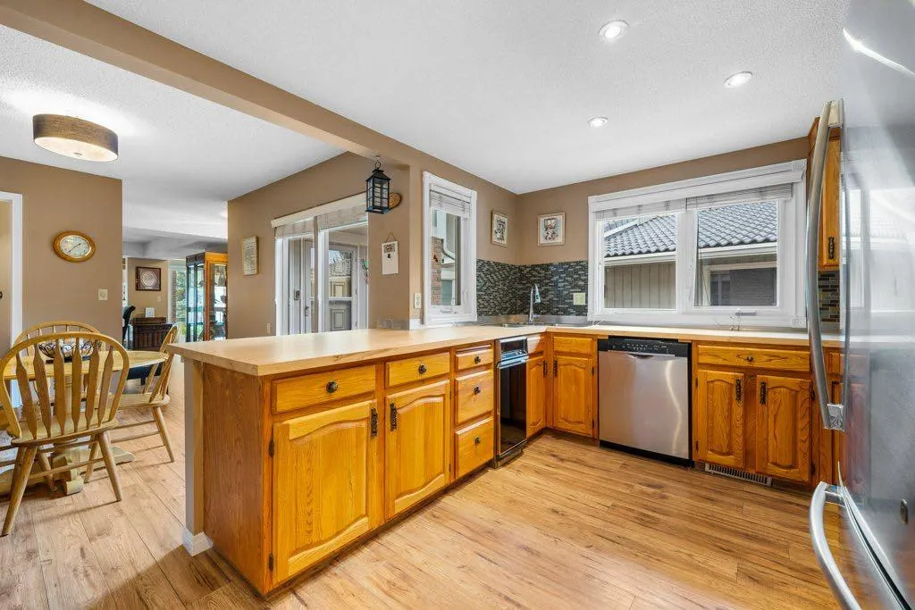 20 Midpark Crescent SE, #258