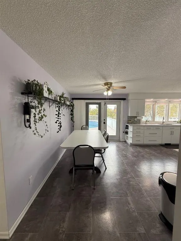 10213 97 Ave