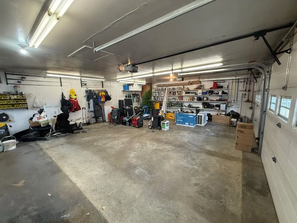 10213 97 Ave