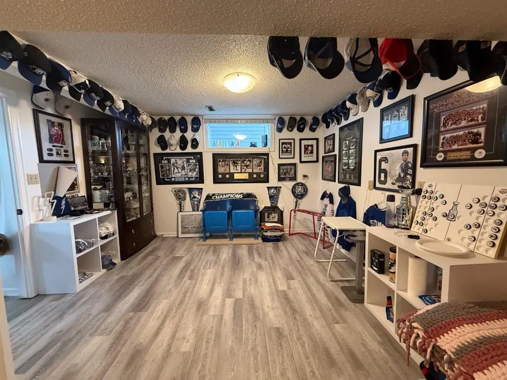 10213 97 Ave