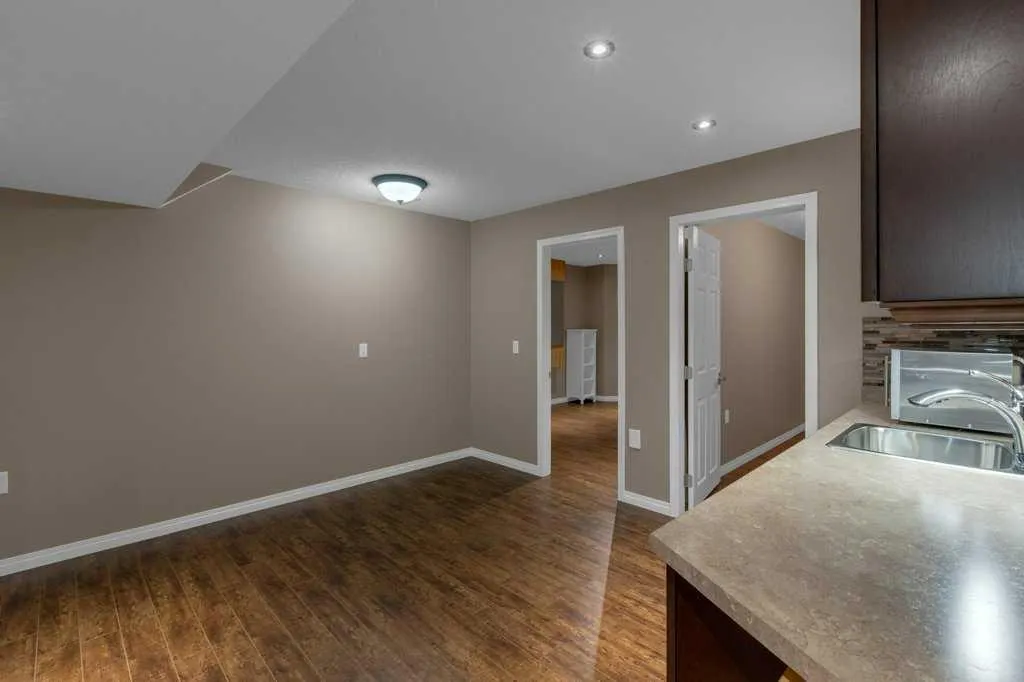 129 Covenant Bay