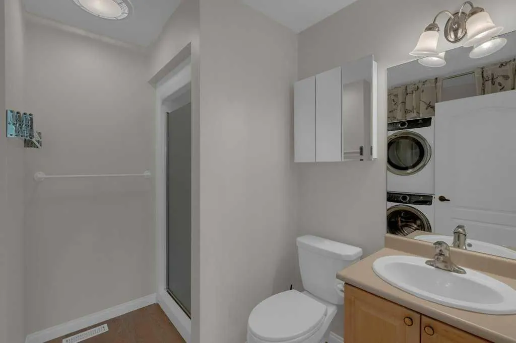 129 Covenant Bay