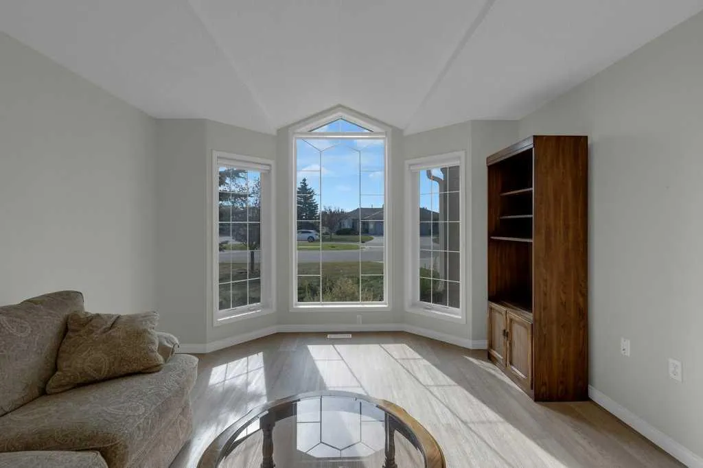129 Covenant Bay