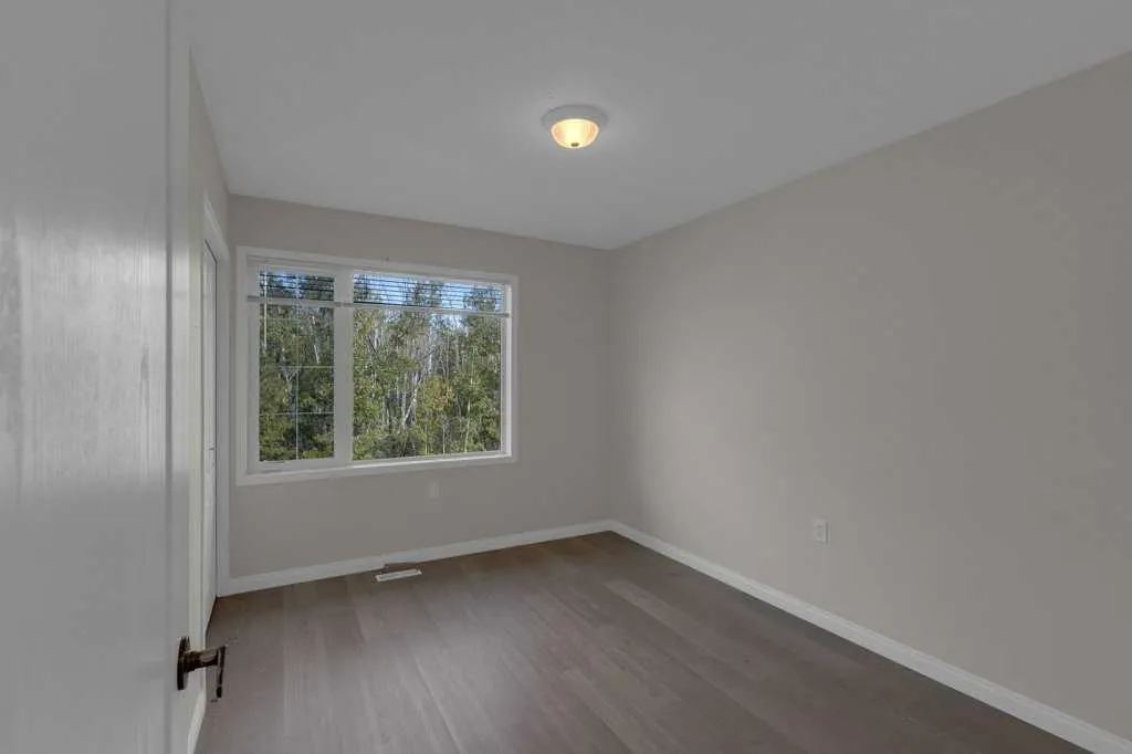 129 Covenant Bay