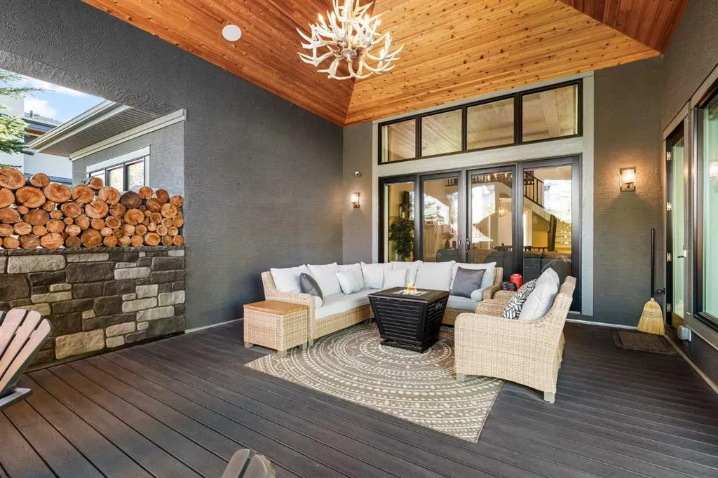 422 Brookside Court