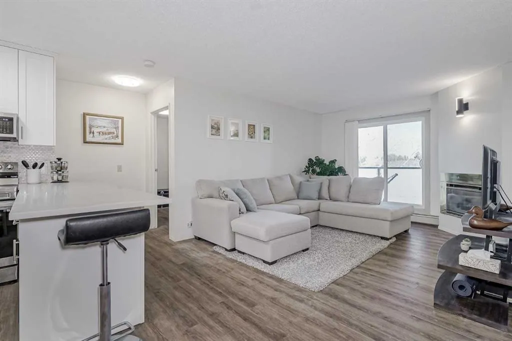 2834 Edenwold Heights NW, #34