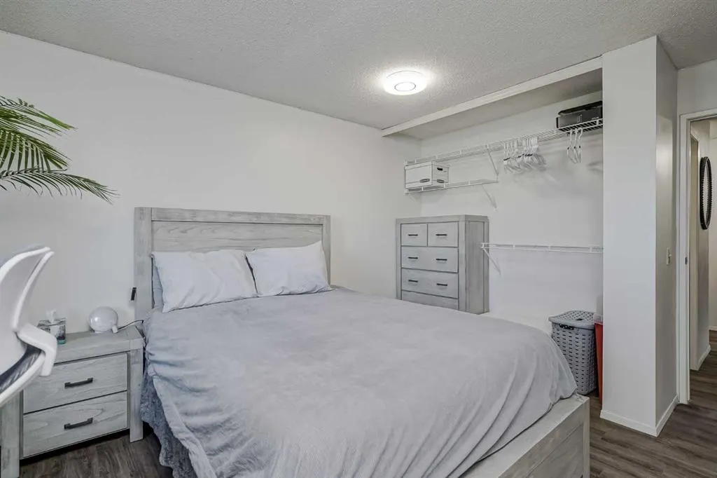 2834 Edenwold Heights NW, #34