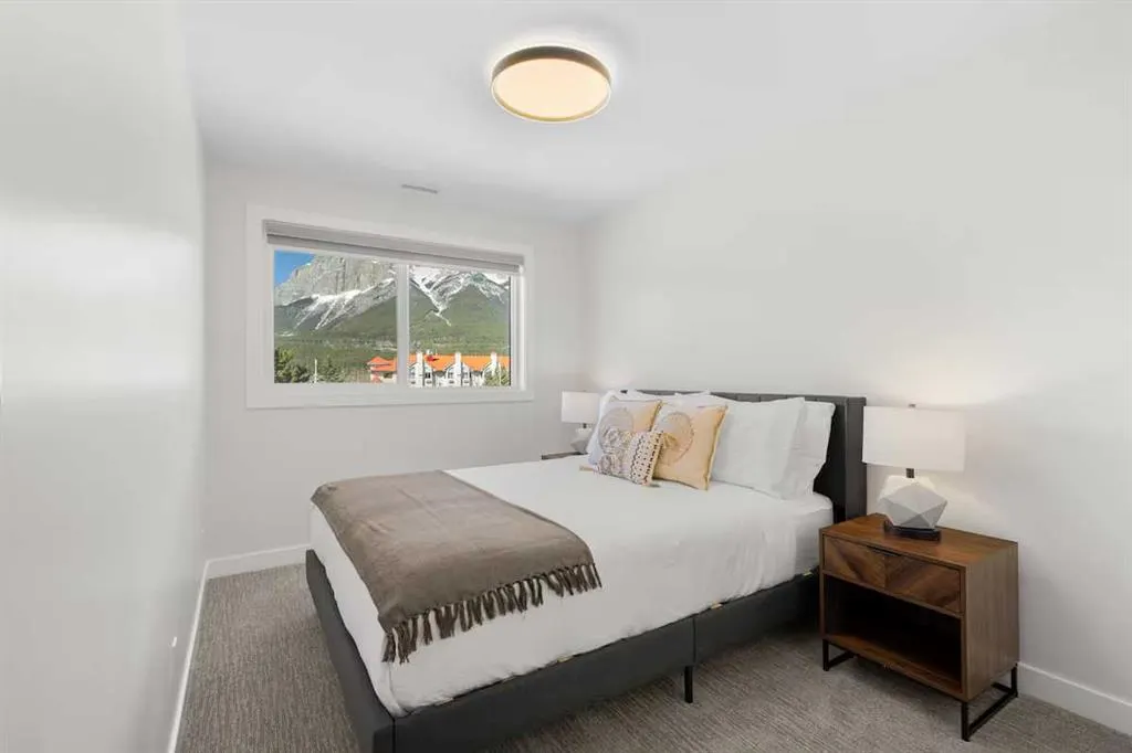 1717B Mountain Avenue, #3