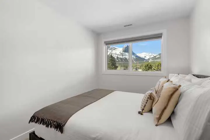1717B Mountain Avenue, #3