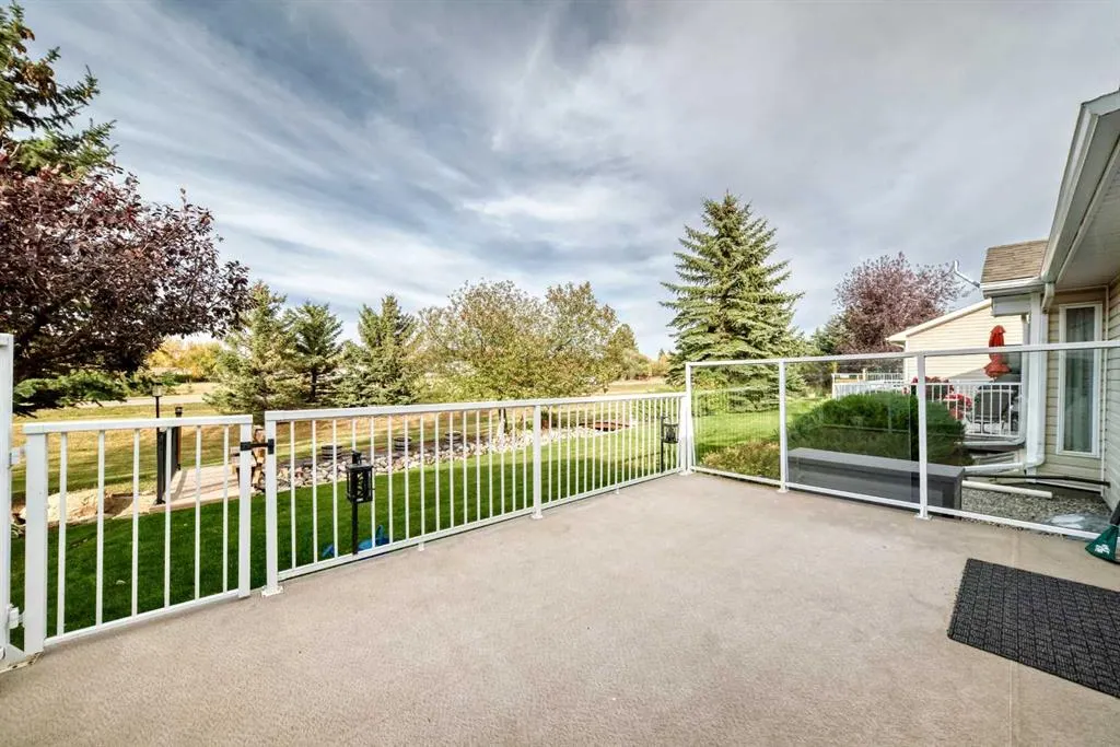 113 Whispering Way