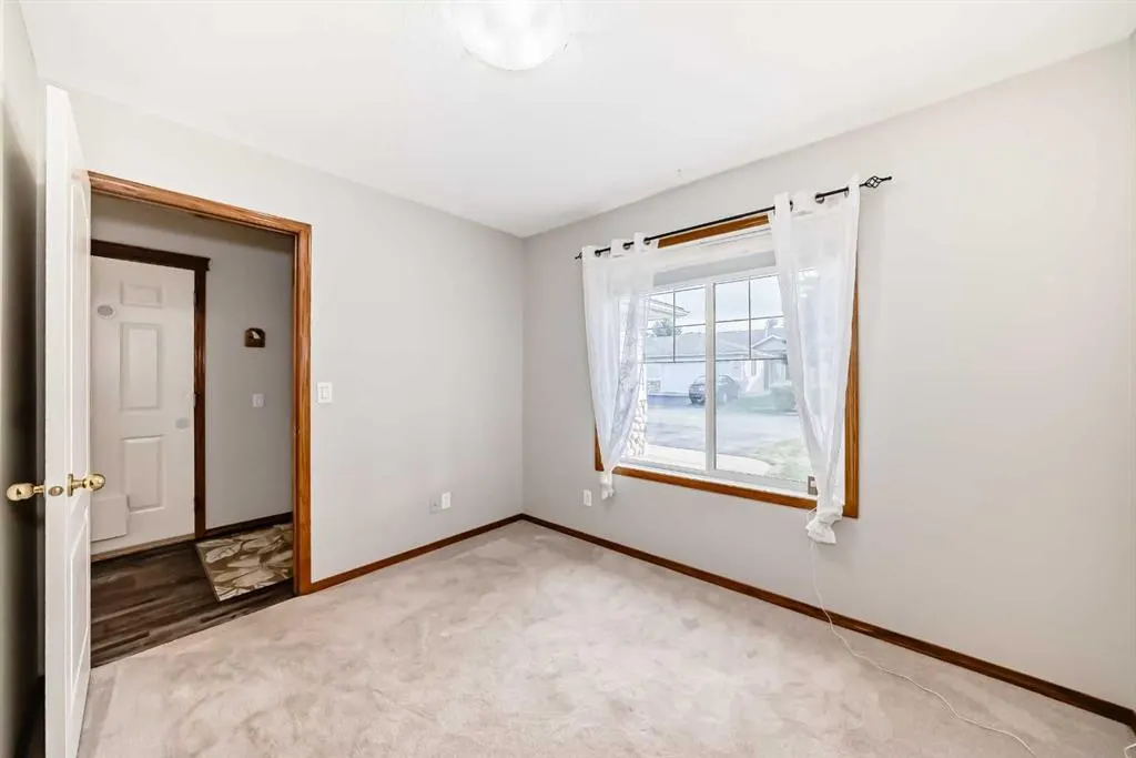 113 Whispering Way