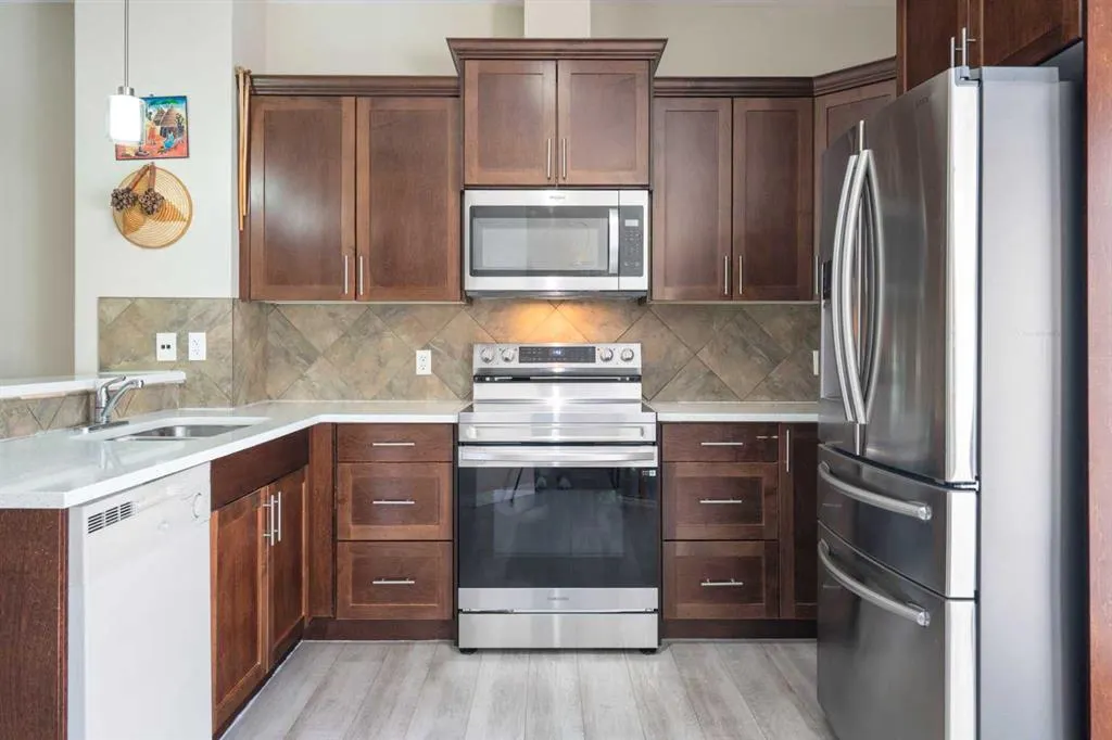 111 Tarawood Lane NE, #4202