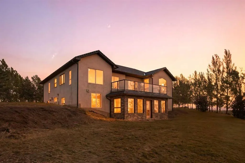 252047 Township Road 252