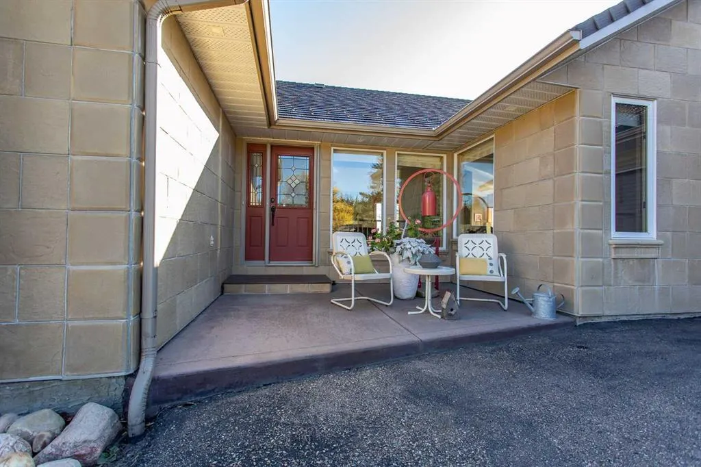 37 Wildrose Street