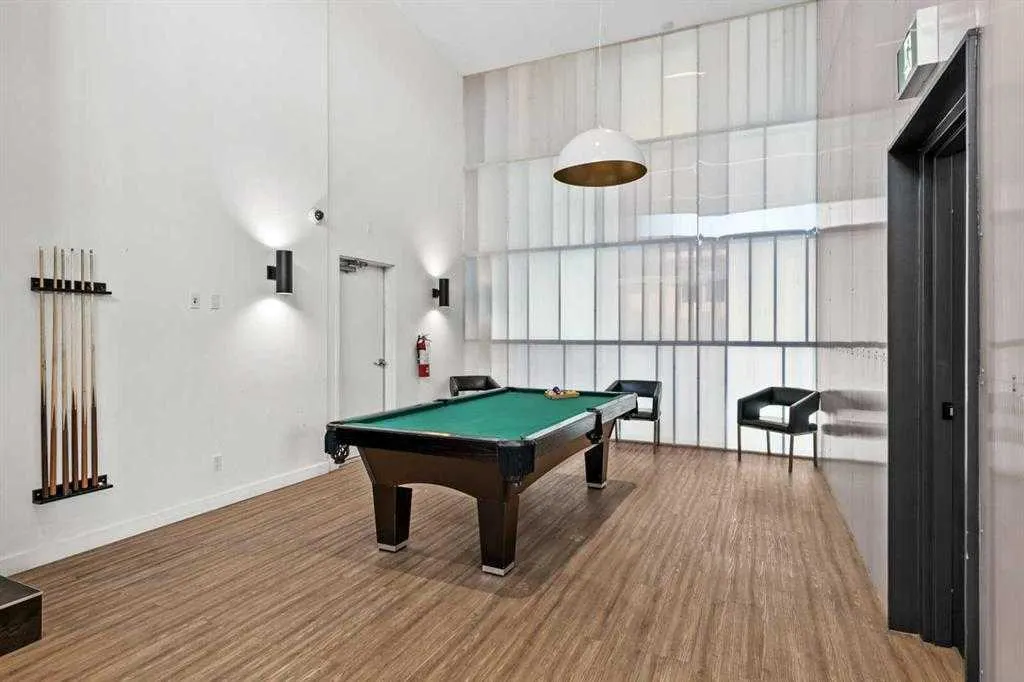 210 15 Avenue SE, #2307