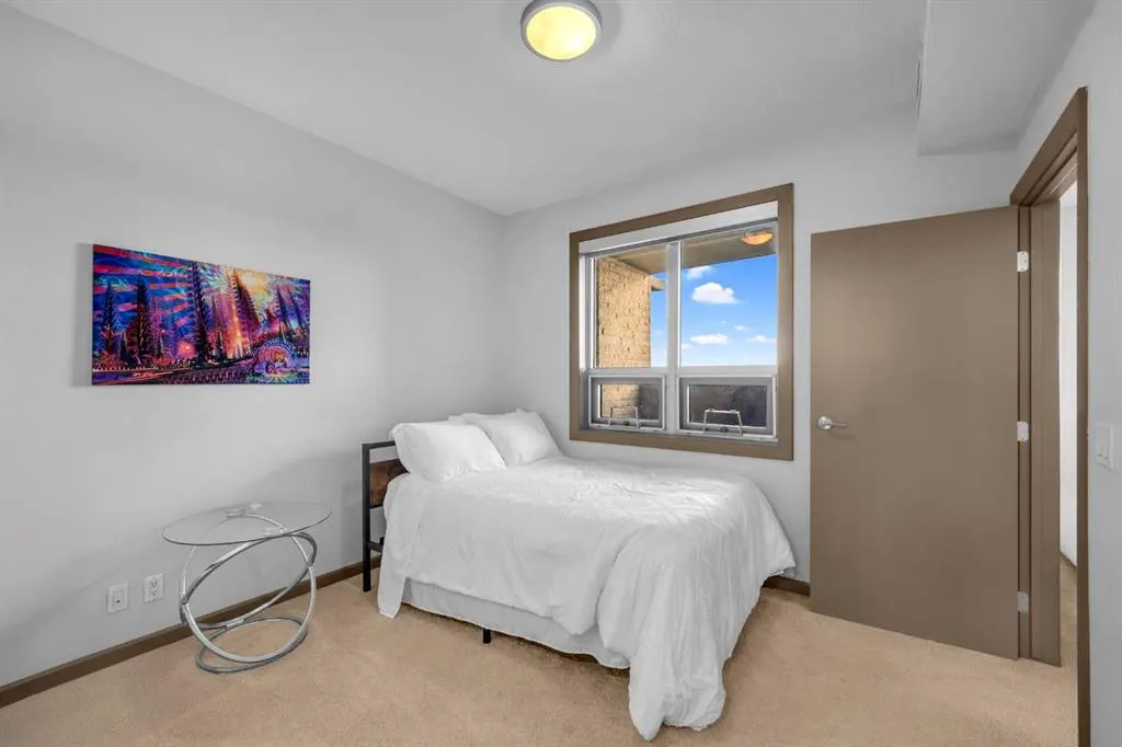 210 15 Avenue SE, #2307