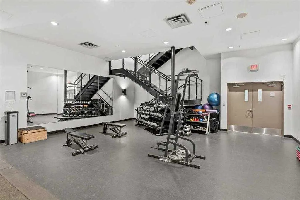 210 15 Avenue SE, #2307