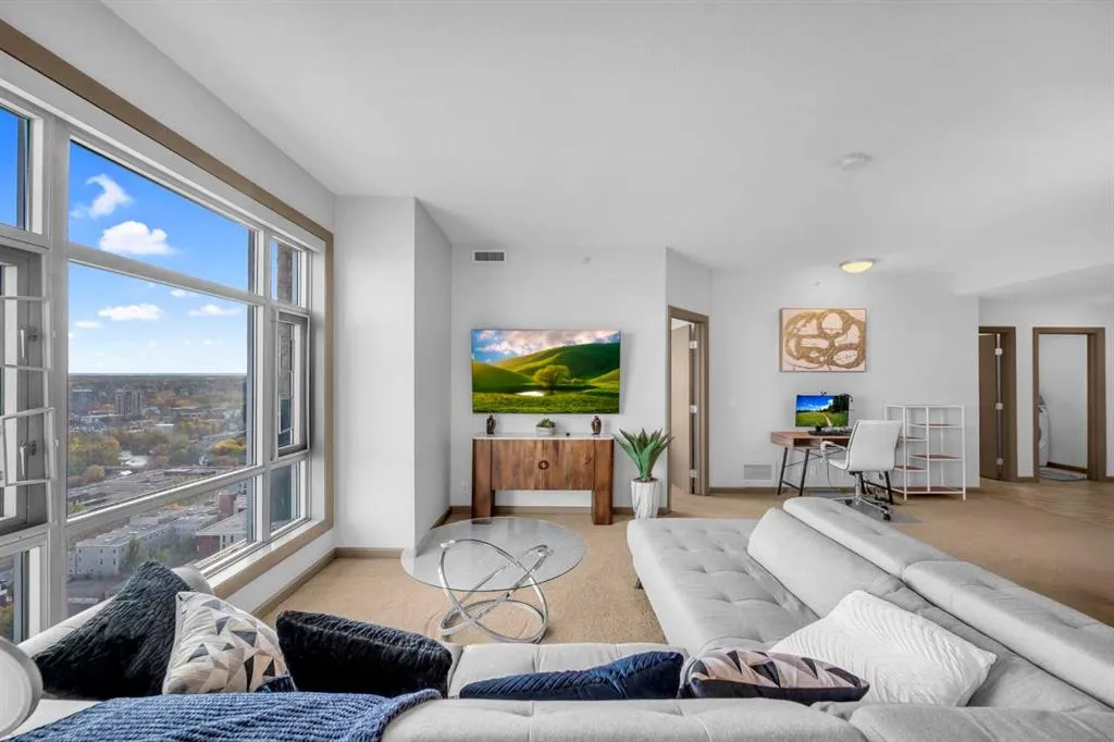 210 15 Avenue SE, #2307
