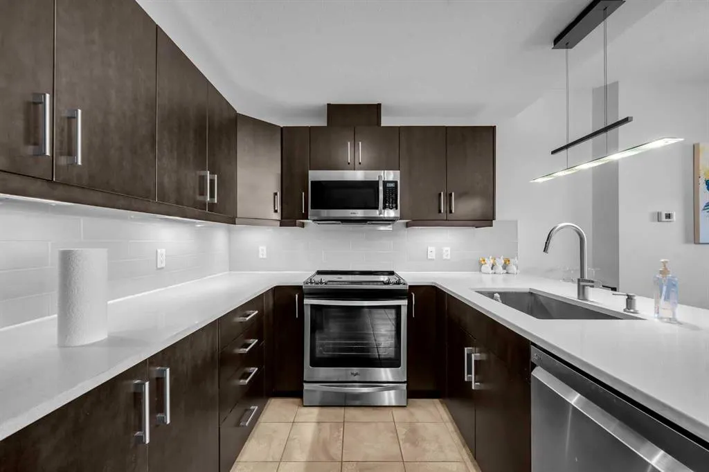 210 15 Avenue SE, #2307