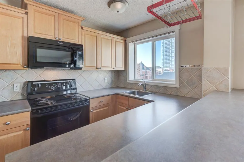 1411 7 Street SW, #605