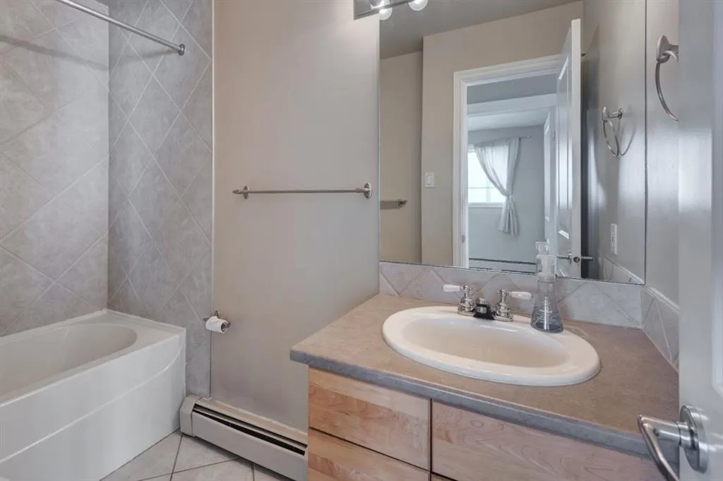 1411 7 Street SW, #605