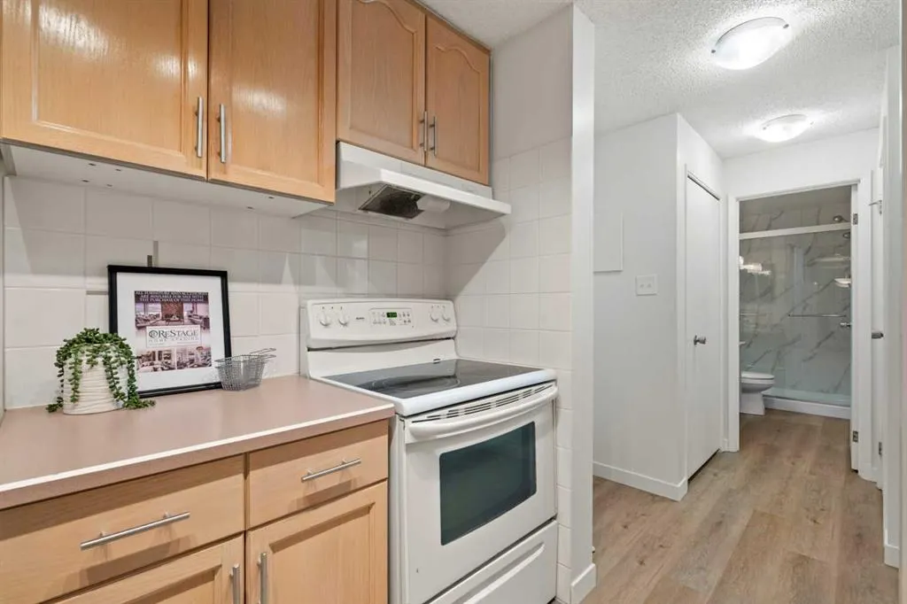 723 57 Avenue SW, #319