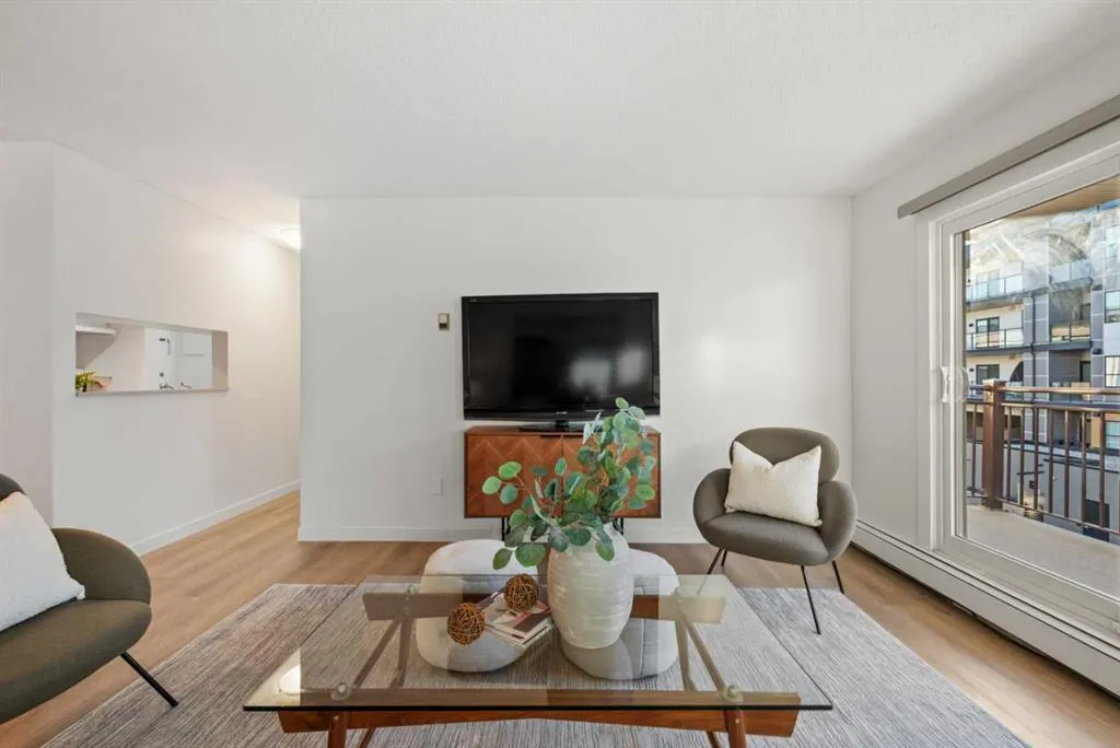 723 57 Avenue SW, #319