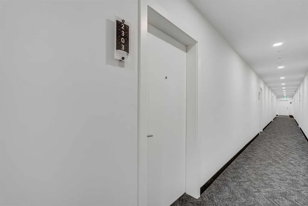 395 Skyview Parkway NE, #2303