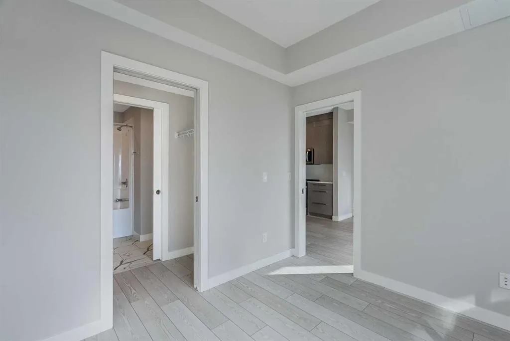 395 Skyview Parkway NE, #2303