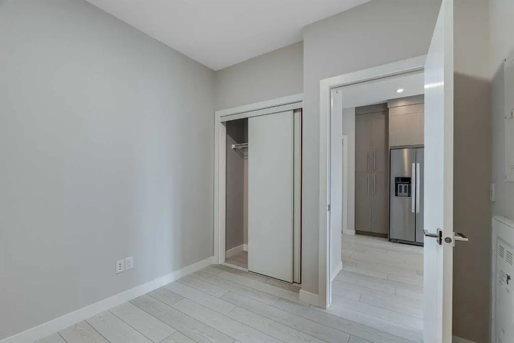 395 Skyview Parkway NE, #2303