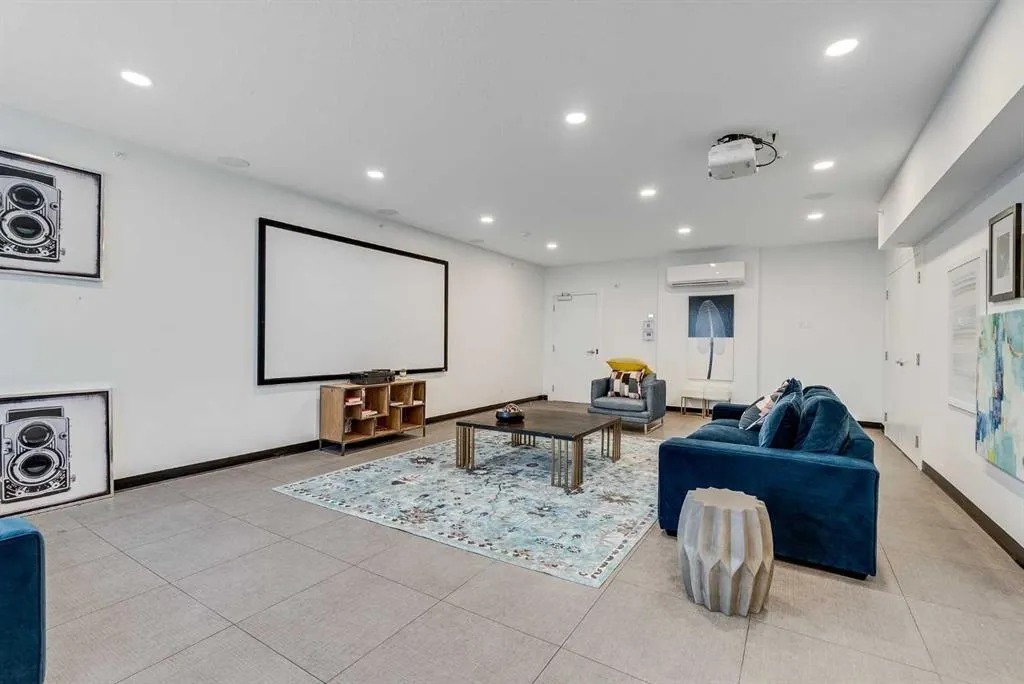 395 Skyview Parkway NE, #2303