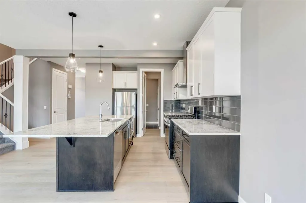 253 Precedence View
