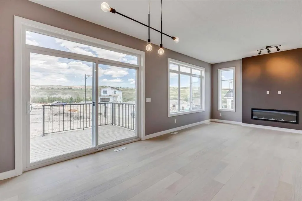 253 Precedence View