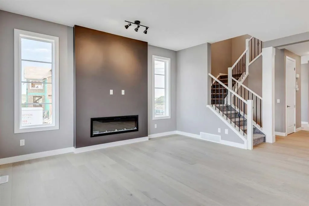 253 Precedence View