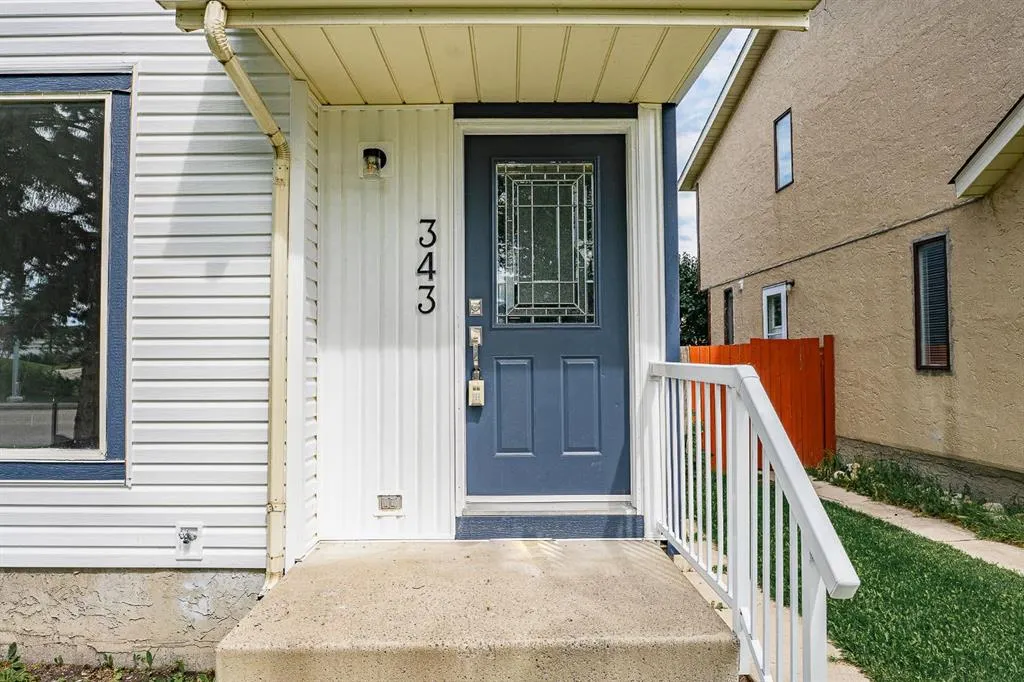 343 Falshire Way NE