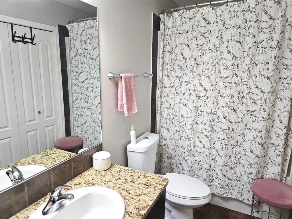 49 Keystone Terrace W, ##49