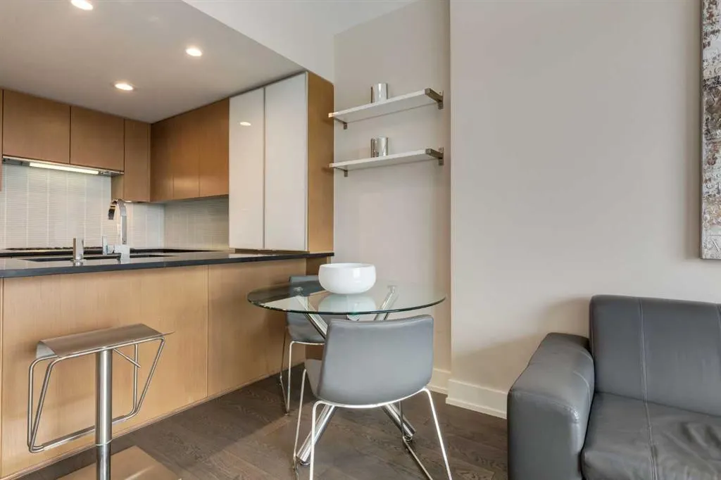 1111 10 Street SW, #2607