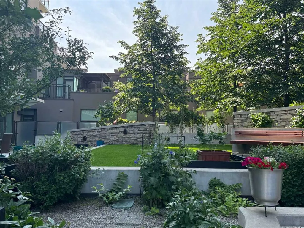 1111 10 Street SW, #2607