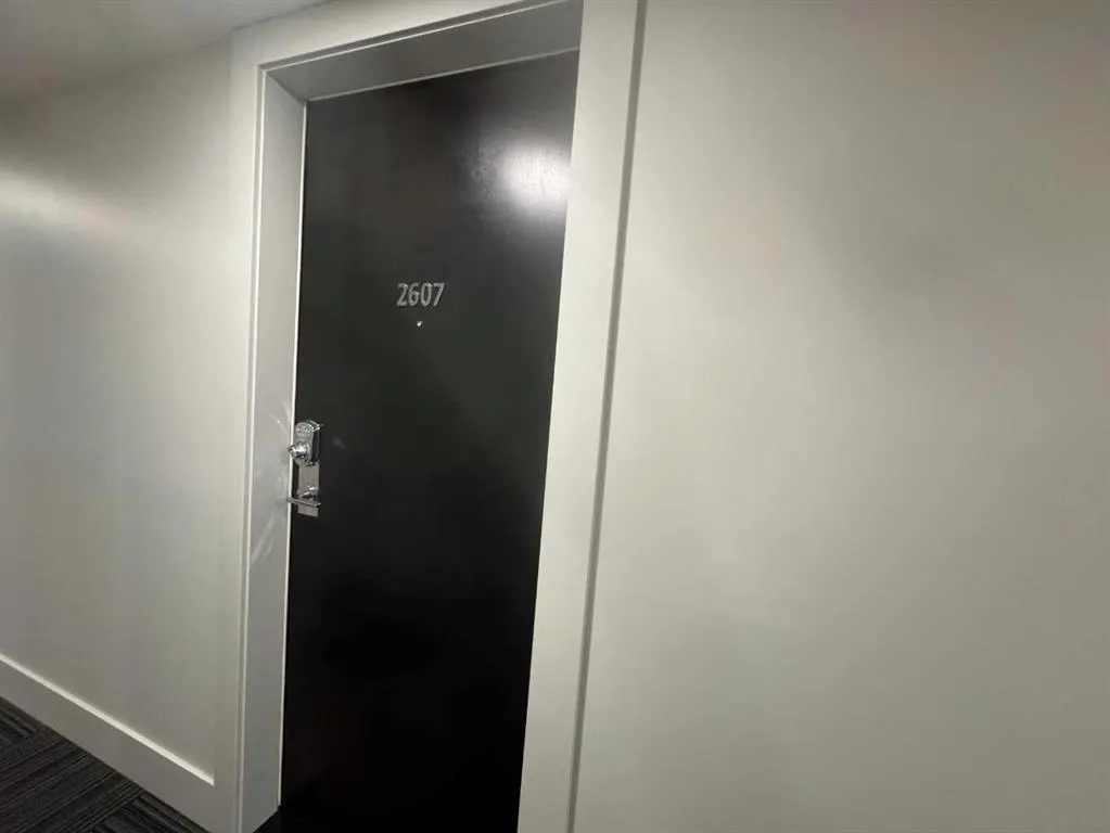 1111 10 Street SW, #2607