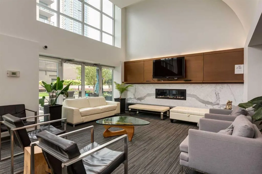 1111 10 Street SW, #2607