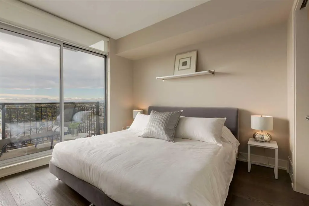 1111 10 Street SW, #2607