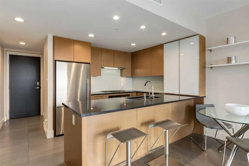1111 10 Street SW, #2607