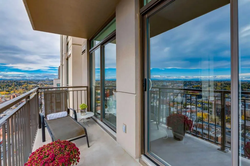 1111 10 Street SW, #2607