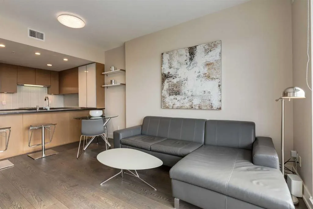 1111 10 Street SW, #2607