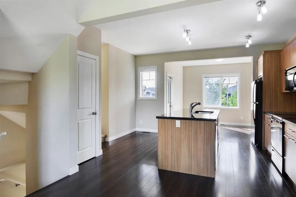 300 Marina Drive, #105